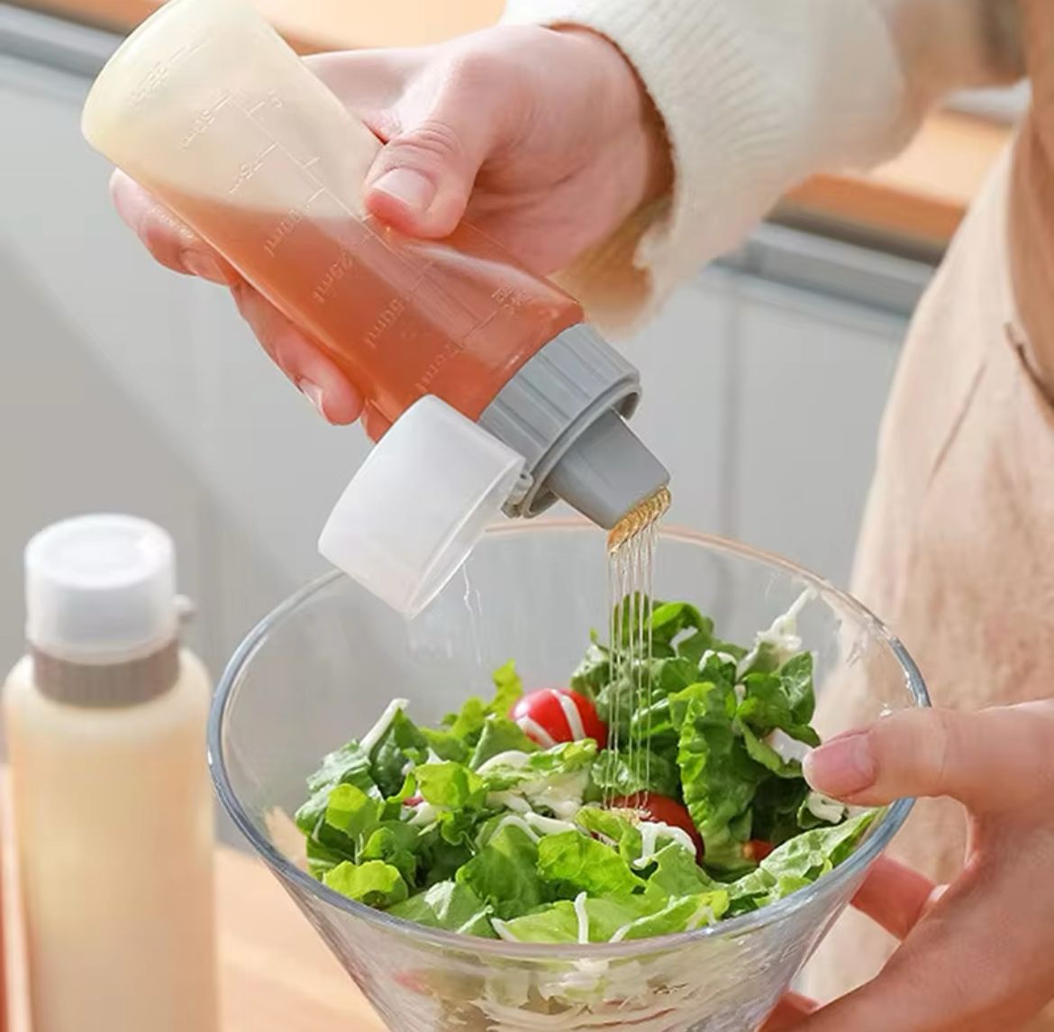 350ml 5 Holes Condiment Squeeze Bottle