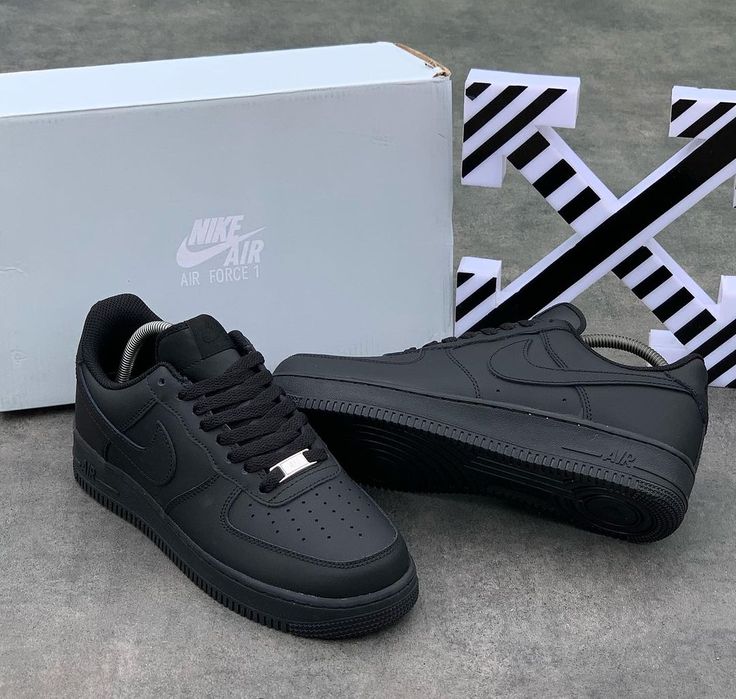 Airforce 1 shoes