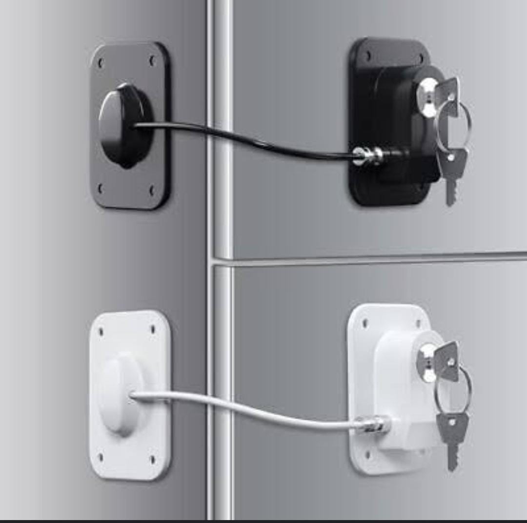 Baby Proofing Refrigerator Lock