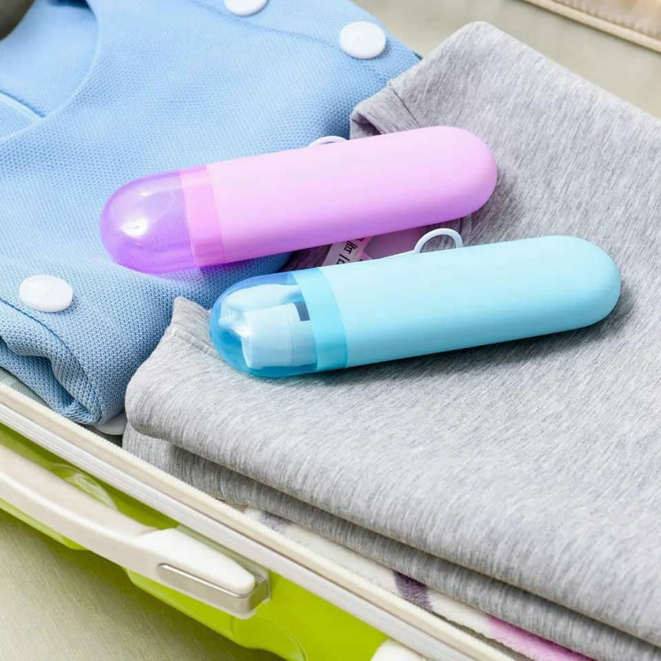 Portable toothbrush holder