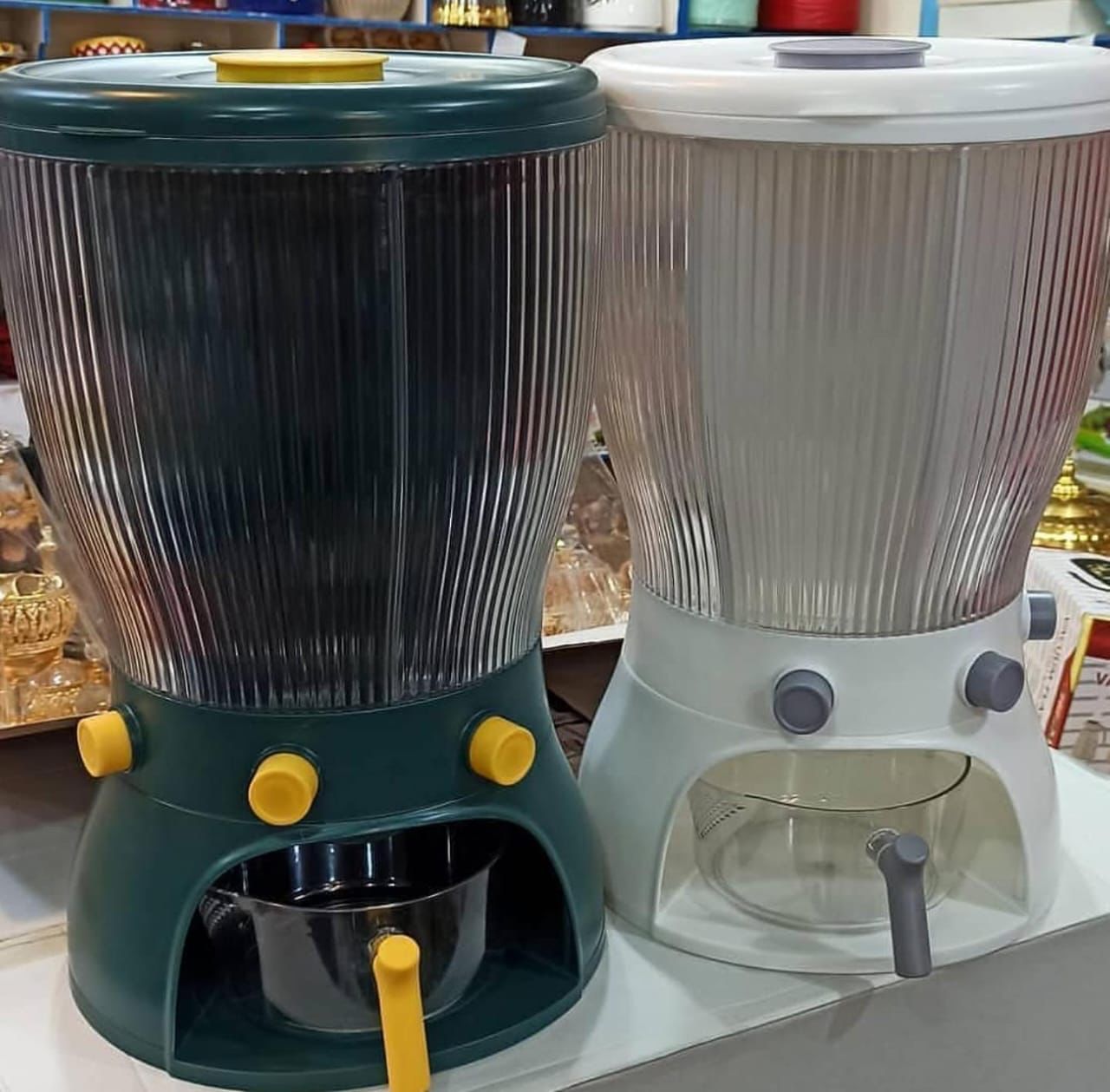 Rotating Cereal Dispenser