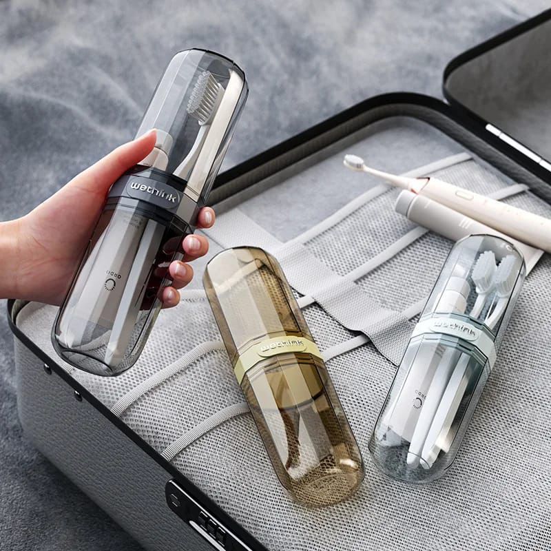 Portable travel toothbrush