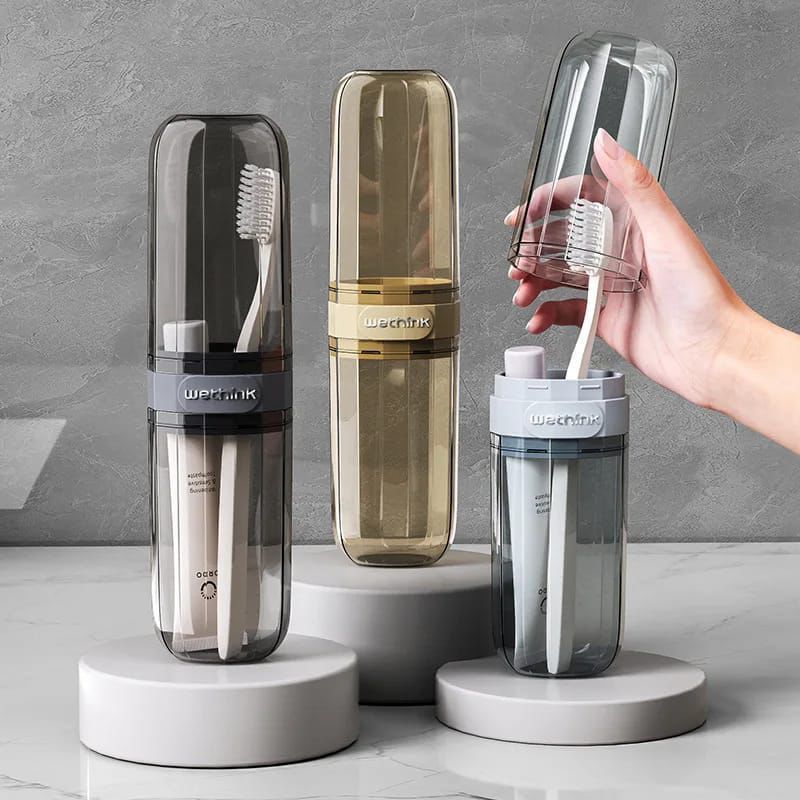 Portable travel toothbrush