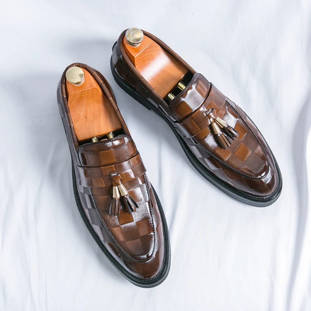 Tassel slip-on loafers