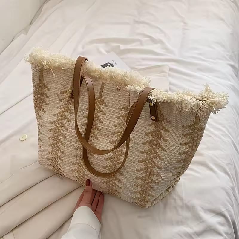 Summer tassel tote bags