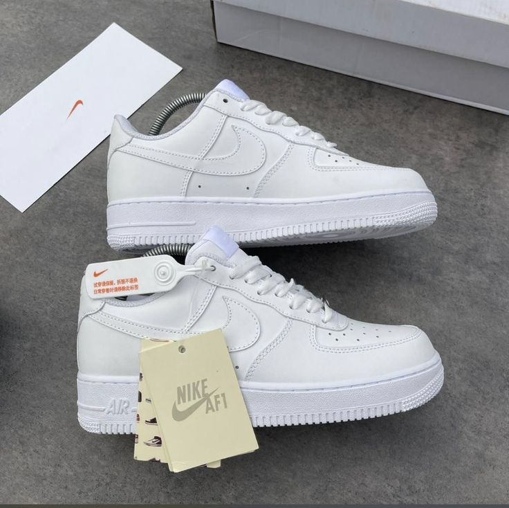 Airforce 1 shoes