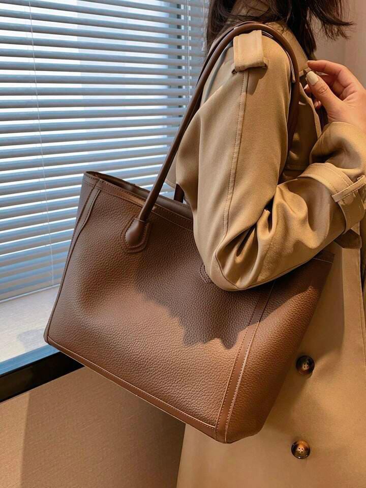 Minimalist elegant tote bag