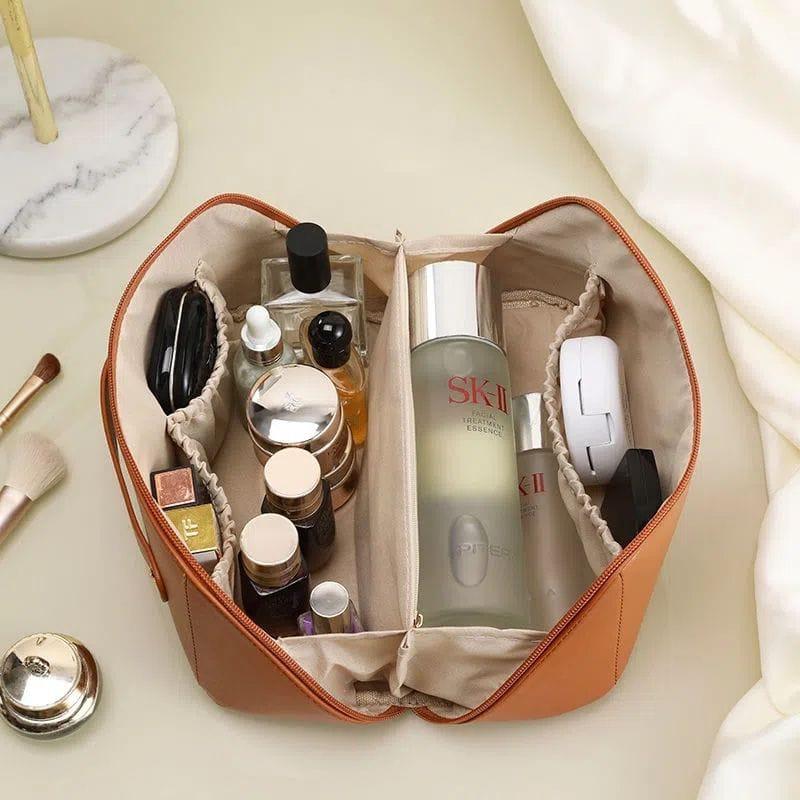 Multifunctional Waterproof Large Cosmetic Bag/Toiletries Travel Bag