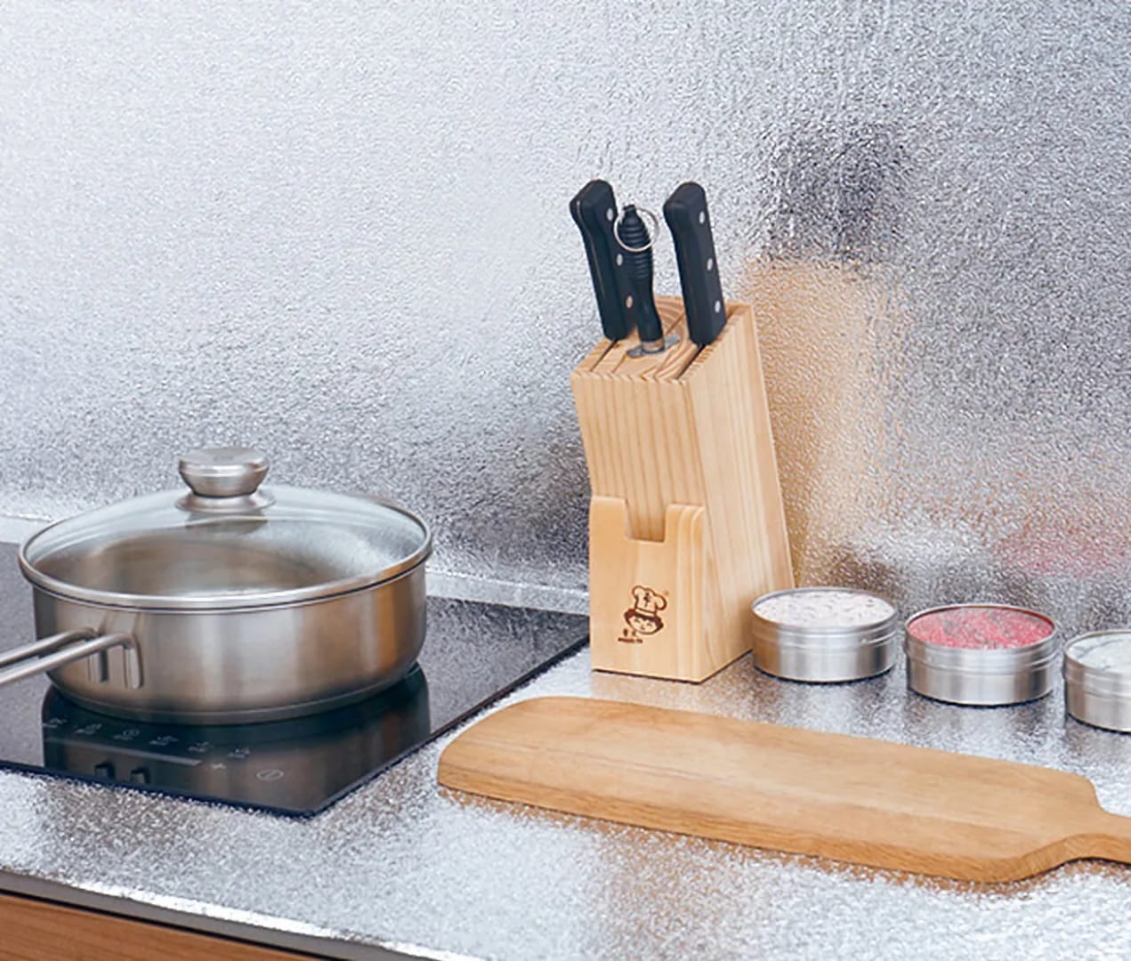 Silver shelf iners