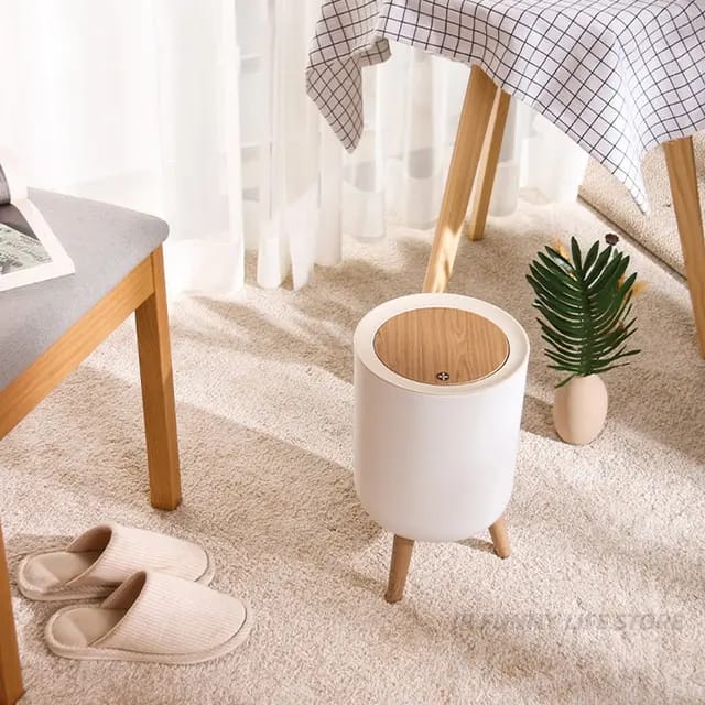 Smart Sensing Luxury Trash Can