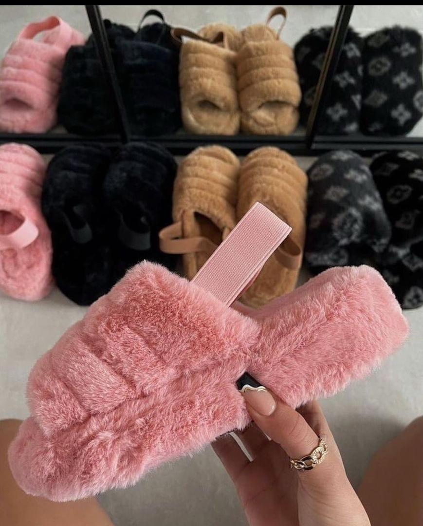 Fluffy sandals