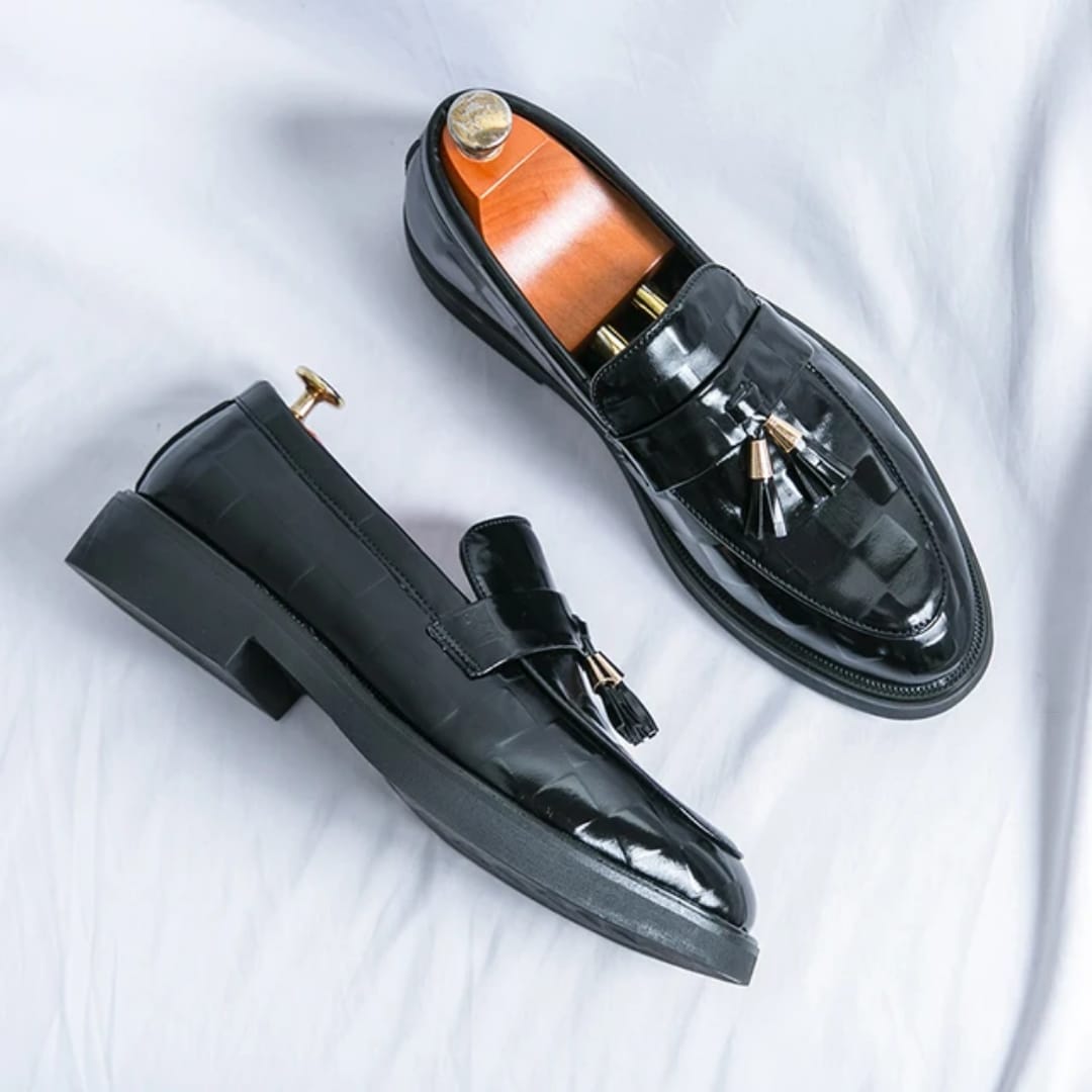 Tassel slip-on loafers