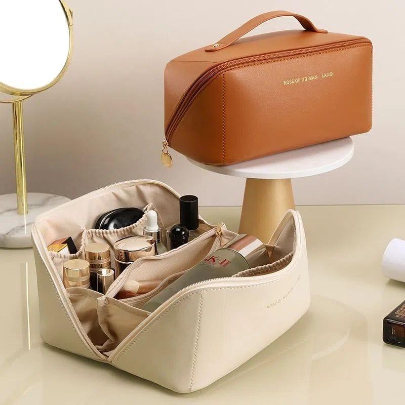 Multifunctional Waterproof Large Cosmetic Bag/Toiletries Travel Bag