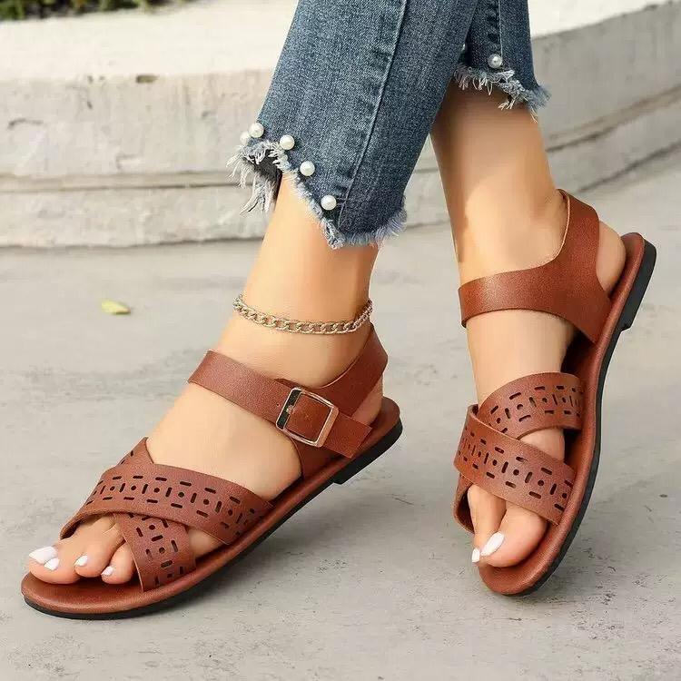 Open shoes