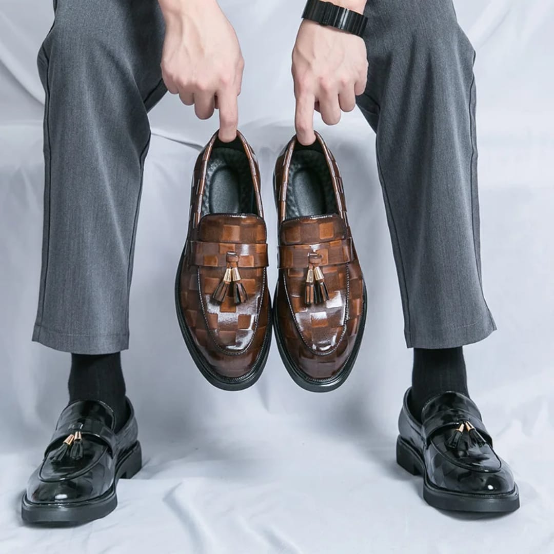 Tassel slip-on loafers