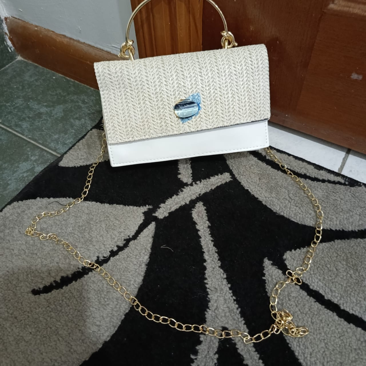 Straw plaited crossbody bag