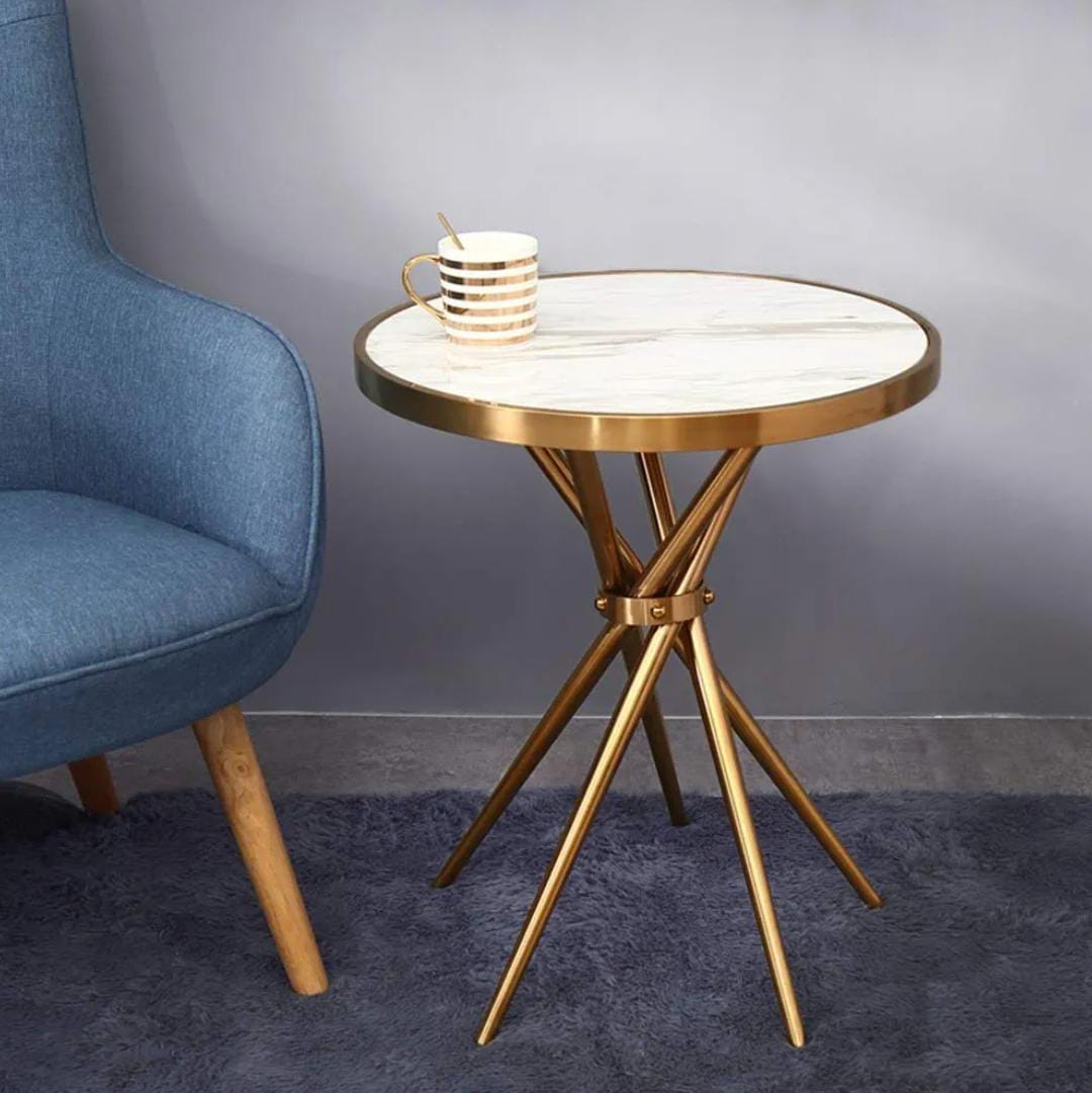 Minimalist Dining Tables