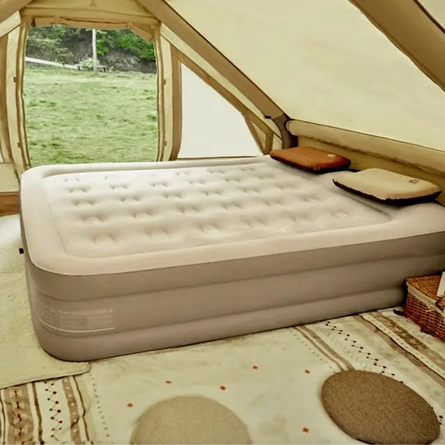 Inflatable Queen Size Airbed Mattress with Inbuilt Pump