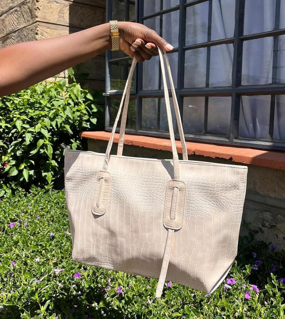 Crocodile pattern leather handbags