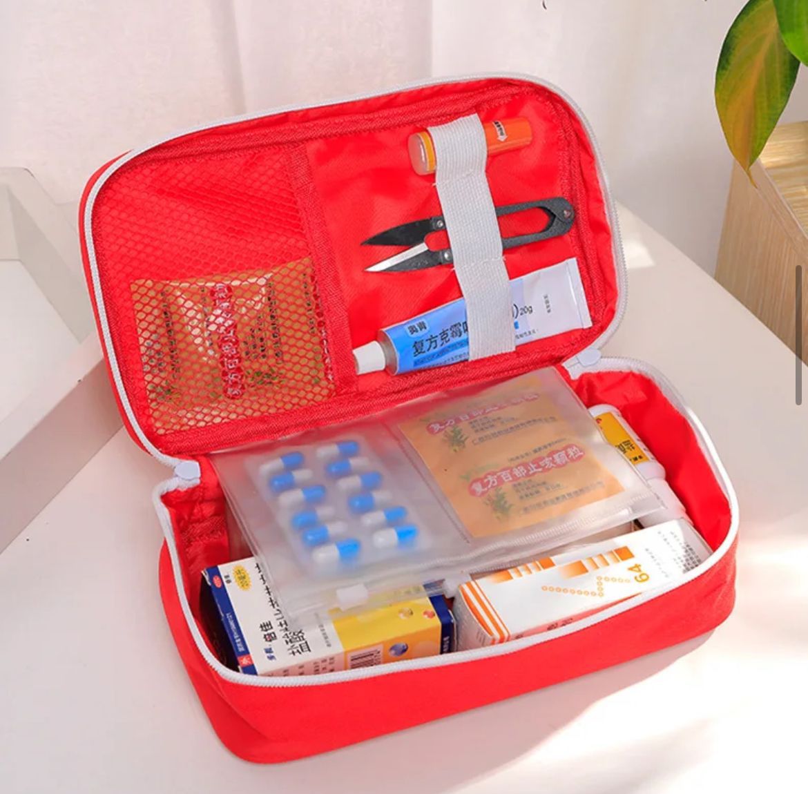 Emergency Medical First Aid Kit Bag