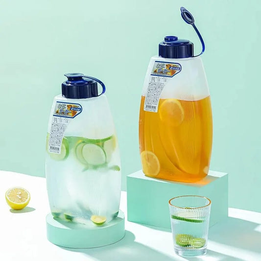 2.1L Large Capacity Water Bottle
