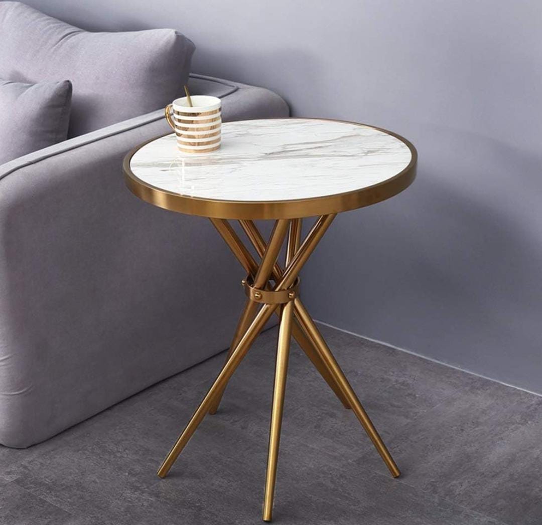 Minimalist Dining Tables